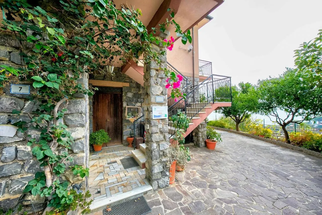 בית נופש אלסיו Gli Ulivi Al Mare - Panorama Sea View - Happy Rentals איטליה