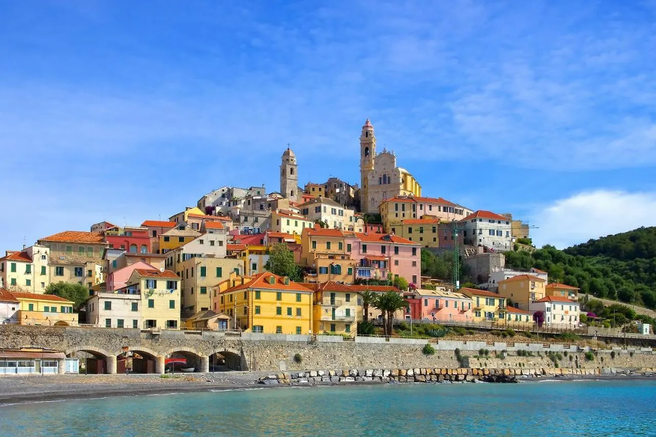 Holiday home Gli Ulivi Al Mare - Panorama Sea View - Happy Rentals Alassio